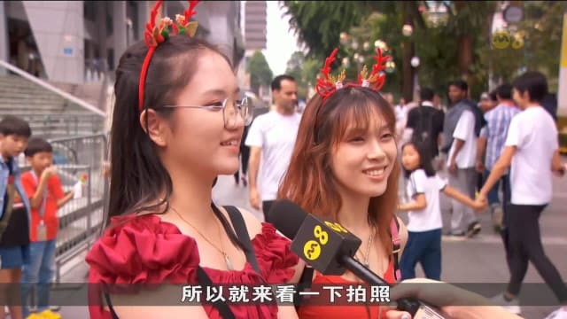 中午下起绵绵细雨 乌节路平安夜预计没有预期中热闹