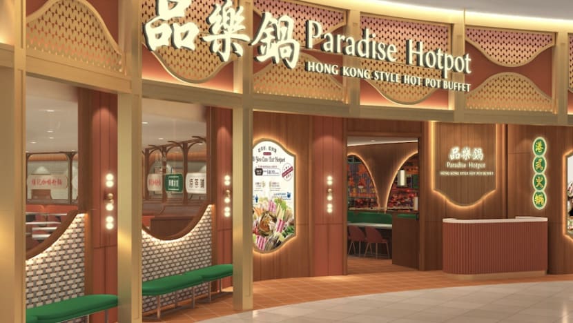 New Paradise Hotpot outlet at VivoCity offering opening promotion of 1 dines free with 2 paying adults