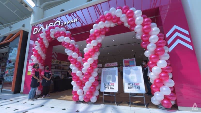 Daiso akan buka 3 cawangan baru di Jurong Point, Nex & kawasan Ang Mo Kio Daiso akan buka 3 cawangan baru di Jurong Point, Nex & kawasan Ang Mo Kio
