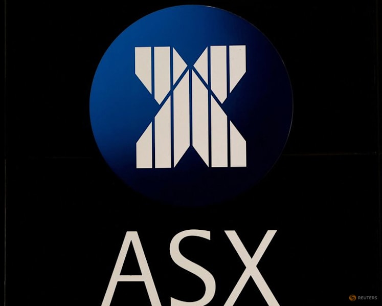 Proxy adviser calls for Australia's ASX shareholders to reject pay report