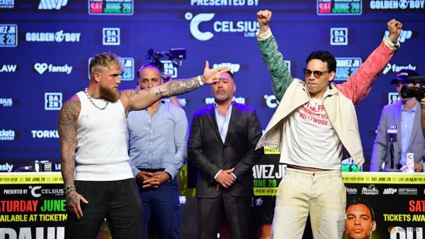 Paul aims to 'embarrass' former world champion Chavez Jr