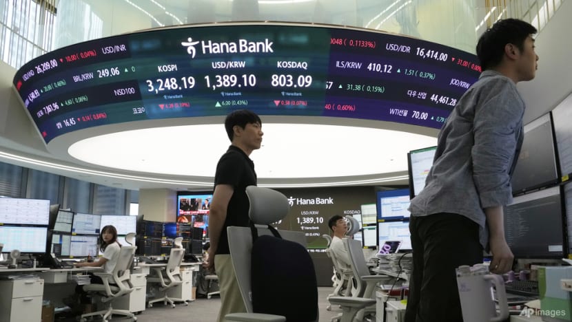 Most Asian markets down as Fed holds and Trump announces fresh tariffs Most Asian markets down as Fed holds and Trump announces fresh tariffs