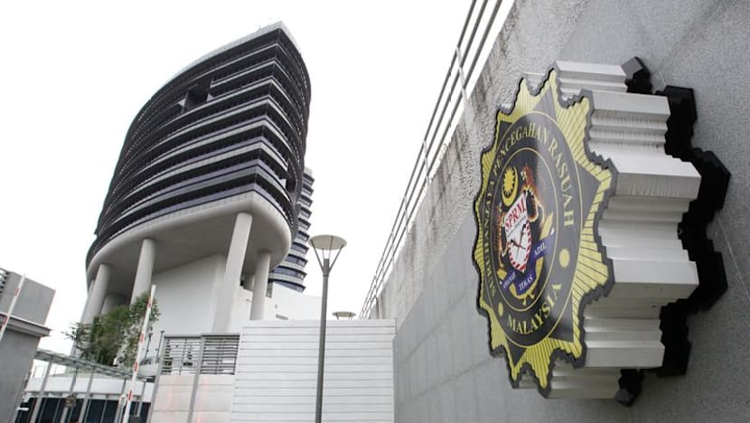 Malaysia to charge two top military officers over alleged corruption