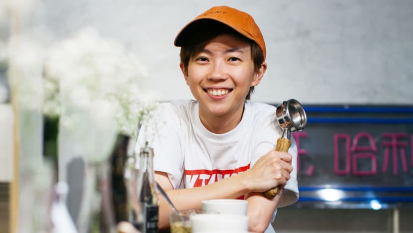 The Freshman’s Chen Diya Makes Coffee Deliveries To Healthcare Workers From Her Esplanade Cafe