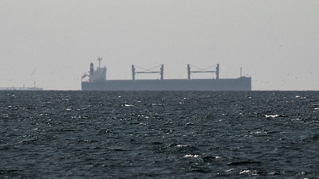 美封锁霍峡后 传伊朗船仍成功通过