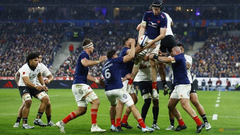 France beat New Zealand in thriller to end All Blacks winning streak