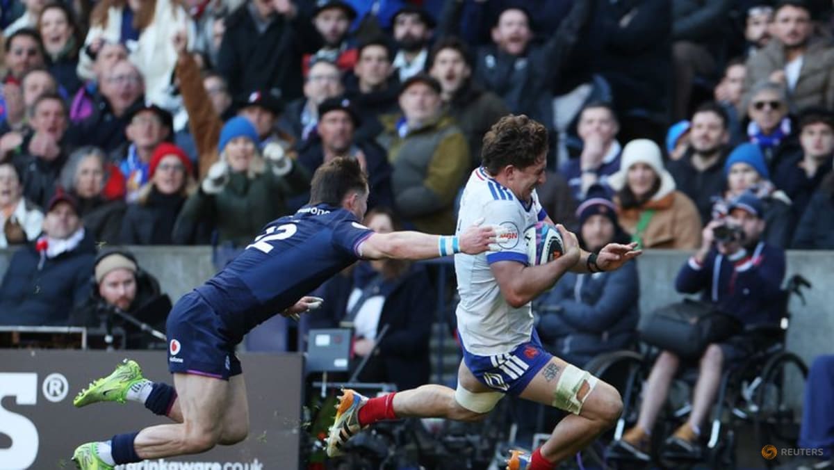 French flanker cited for alleged eye gouging in Six Nations clash