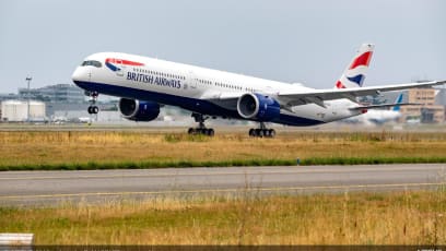 You Don't Have To Pay Fees For Changing Flights On These Airlines — But Only For A Limited Time Period 