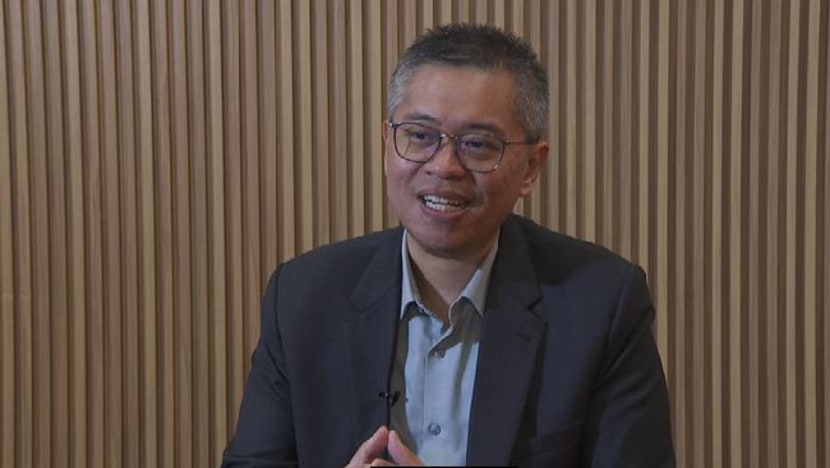 PRU15: Siapakah yang akan pimpin UMNO dalam Parlimen? Kekalahan UMNO dan BN bukan silap Zahid Hamidi sahaja, kata pengamat politik Dr Norshahril Saat PRU15: Siapakah yang akan pimpin UMNO dalam Parlimen? Kekalahan UMNO dan BN bukan silap Zahid Hamidi sahaja, kata pengamat politik Dr Norshahril Saat