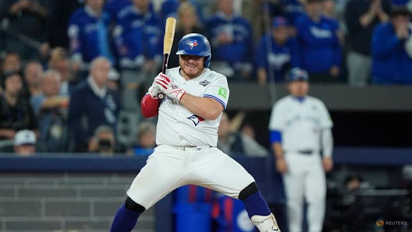 Baseball-Dodgers rally to beat Blue Jays, repeat as World Series champions