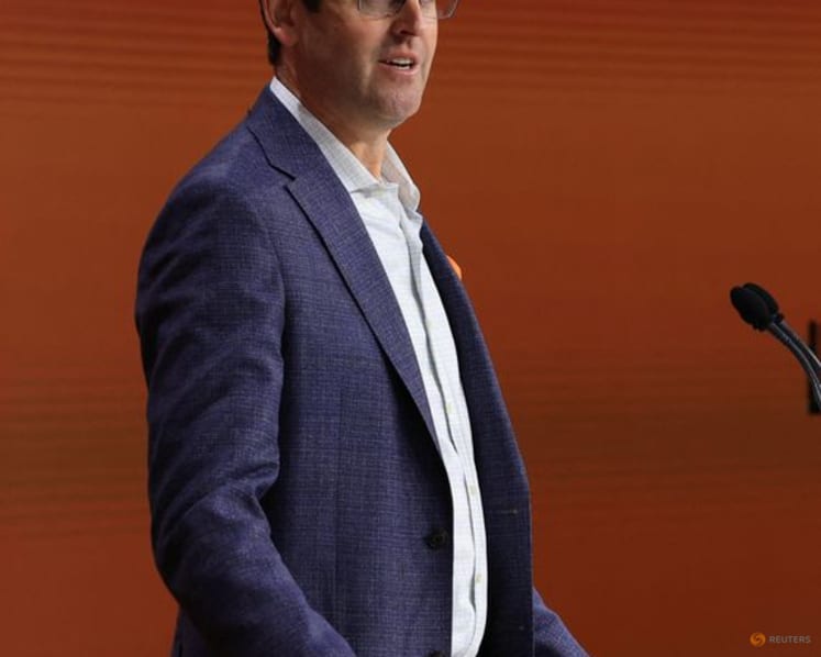 AI infra firm Accelevation's shares fall in tepid Nasdaq debut