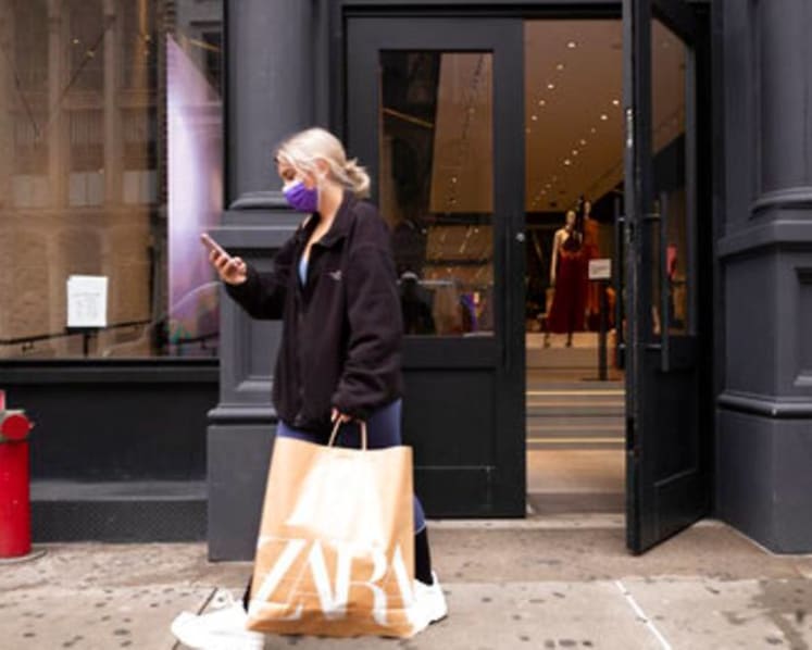 US consumer confidence returns to pre-pandemic levels