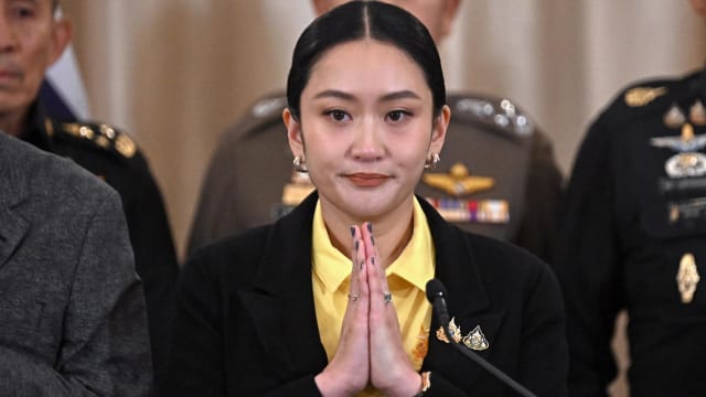 泰国首相佩通坦就泄露通话录音一事道歉